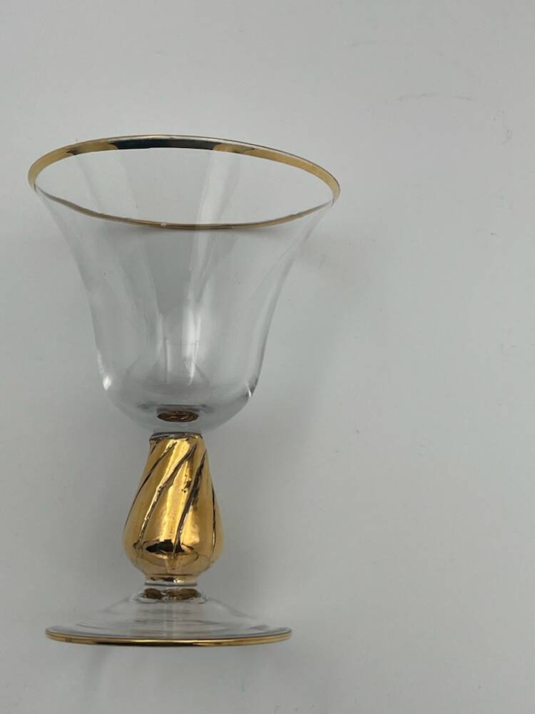 Piękne szklane kielichy SS.26.54
