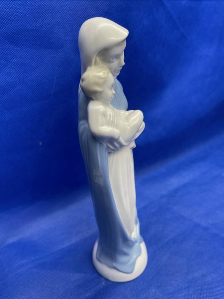 PRZEŚLICZNA FIGURA "MADONNA Z DZIECKIEM" Lippelsdorf PN.28.03 - obrazek 6