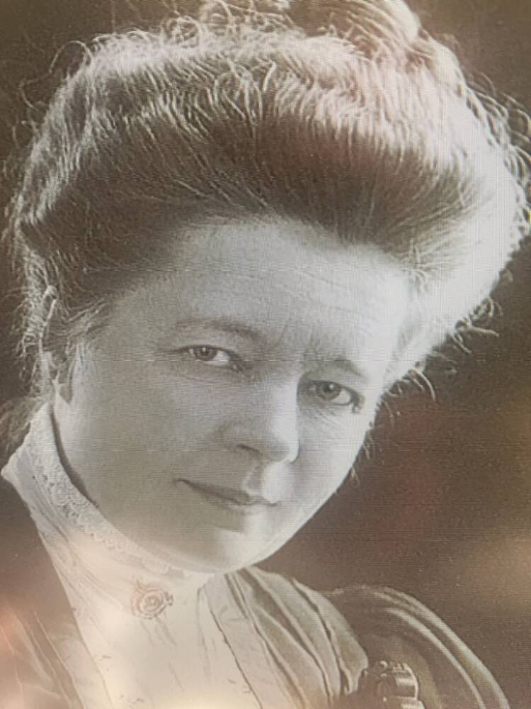 Porcelanowe ozdoby ścienne inspirowane " Selma Lagerlof-Cudowna podróż" PS.28.31 - Image 14