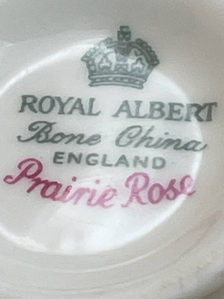 ROYAL ALBERT TRIO "PRAIRIE ROSE"   PA. 28.45 - obrazek 7